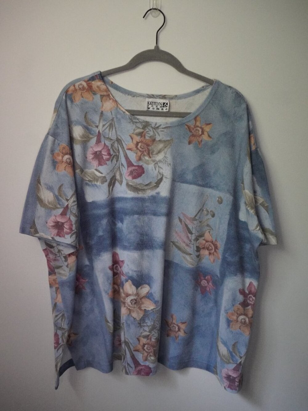 Katelyn Rose Women Floral Design Blue Top 3X